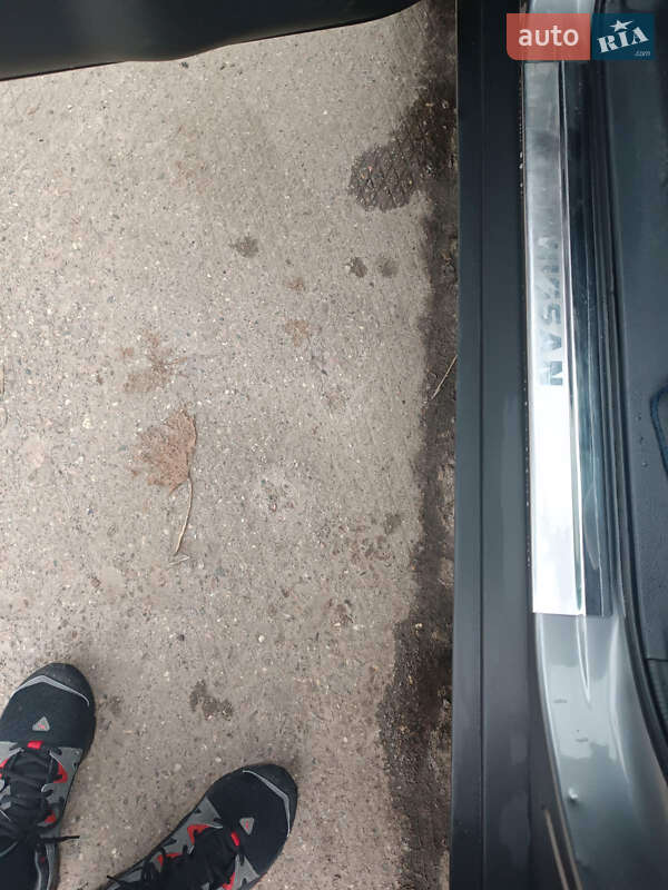 Позашляховик / Кросовер Nissan Rogue 2016 в Лубнах