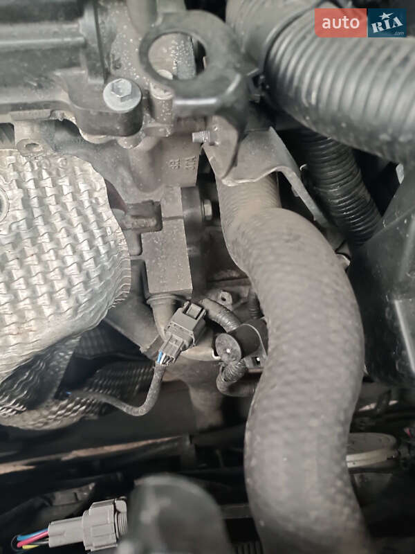 Позашляховик / Кросовер Nissan Rogue 2016 в Лубнах