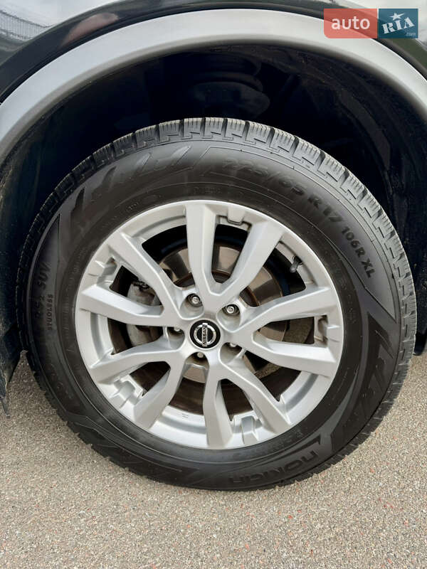 Позашляховик / Кросовер Nissan Rogue 2018 в Києві