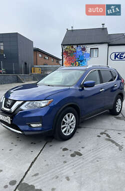 Внедорожник / Кроссовер Nissan Rogue 2017 в Белой Церкви