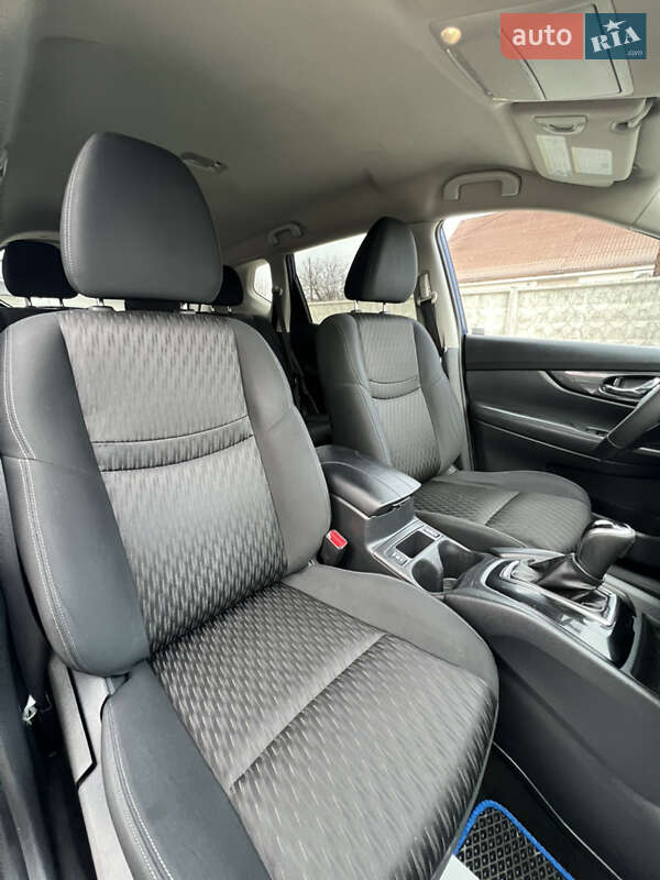 Внедорожник / Кроссовер Nissan Rogue 2017 в Белой Церкви