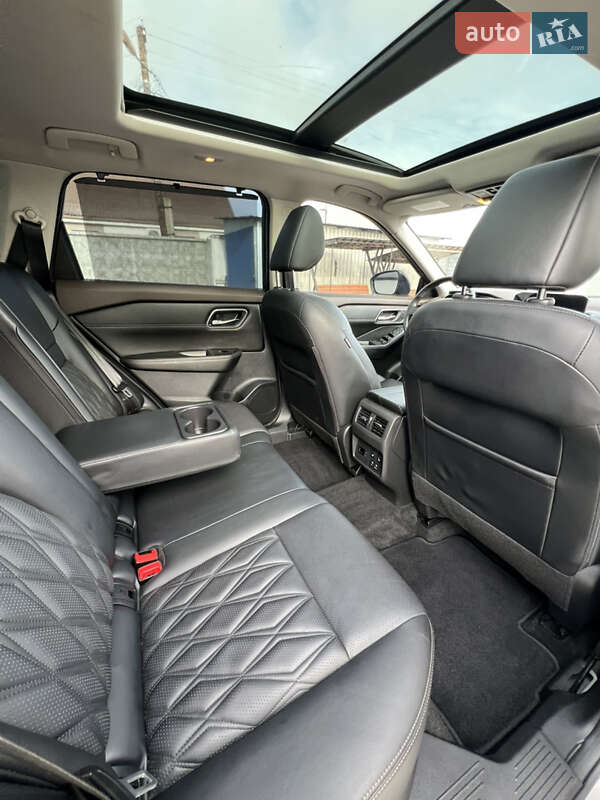 Внедорожник / Кроссовер Nissan Rogue 2021 в Белой Церкви