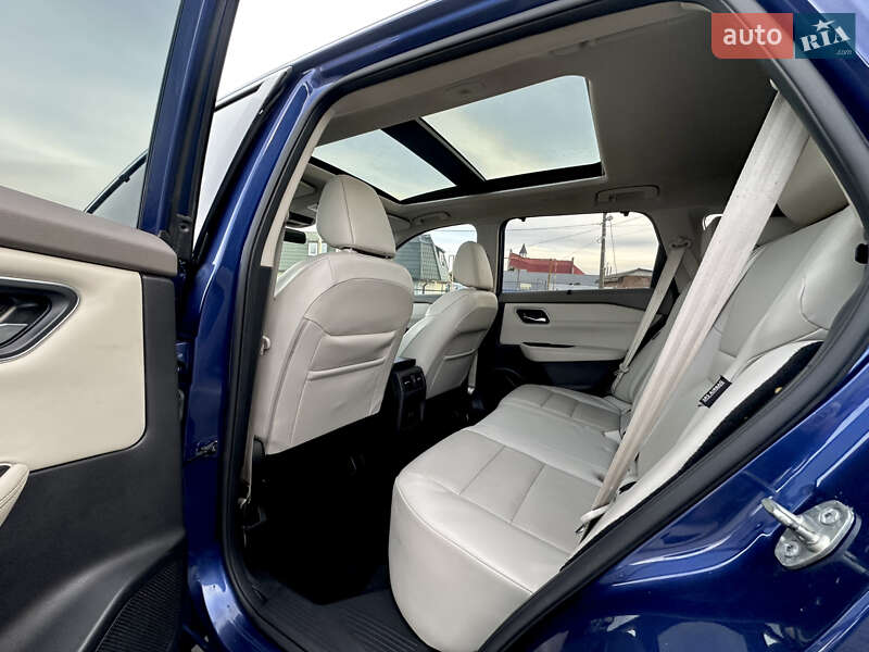 Позашляховик / Кросовер Nissan Rogue 2021 в Білій Церкві