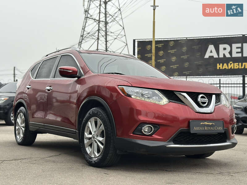 Внедорожник / Кроссовер Nissan Rogue 2015 в Харькове