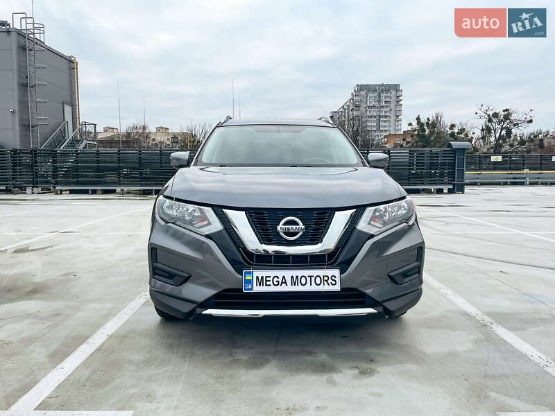 Внедорожник / Кроссовер Nissan Rogue 2016 в Киеве фото 2 Внедорожник / Кроссовер Nissan Rogue 2016 в Киеве