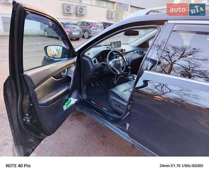 Внедорожник / Кроссовер Nissan Rogue 2014 в Калуше