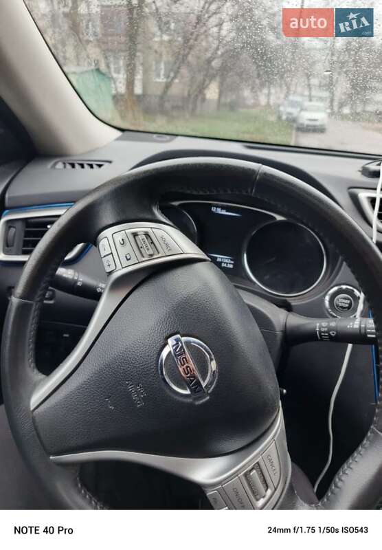 Внедорожник / Кроссовер Nissan Rogue 2014 в Калуше