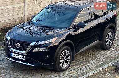 Внедорожник / Кроссовер Nissan Rogue 2021 в Харькове