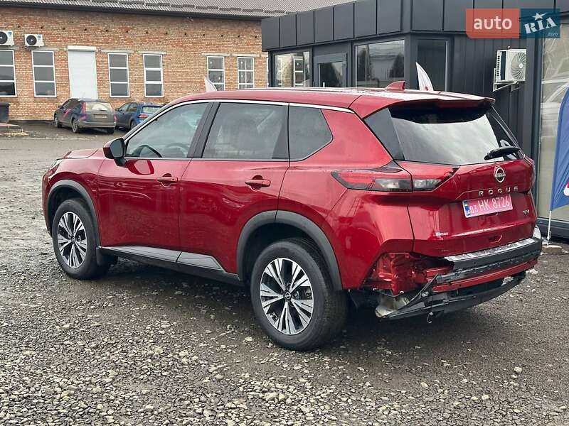 Внедорожник / Кроссовер Nissan Rogue 2022 в Луцке