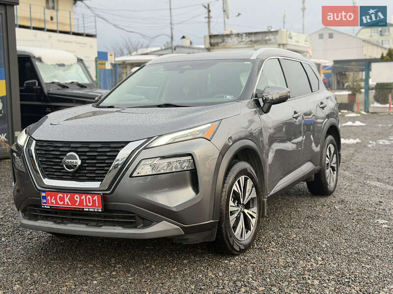 Внедорожник / Кроссовер Nissan Rogue 2021 в Львове