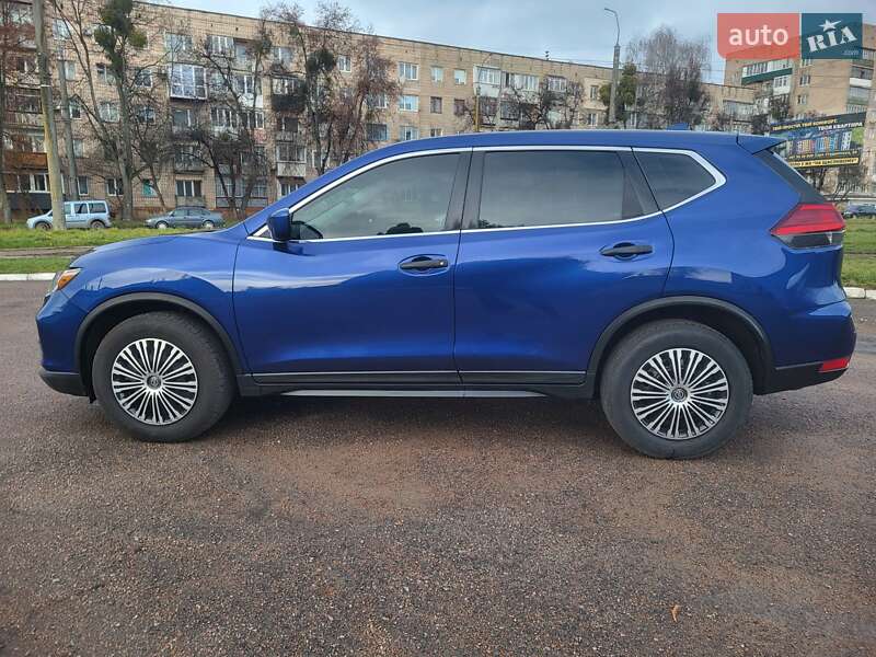 Внедорожник / Кроссовер Nissan Rogue 2017 в Ровно фото 10 Внедорожник / Кроссовер Nissan Rogue 2017 в Ровно