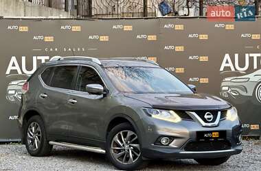 Внедорожник / Кроссовер Nissan Rogue 2016 в Харькове