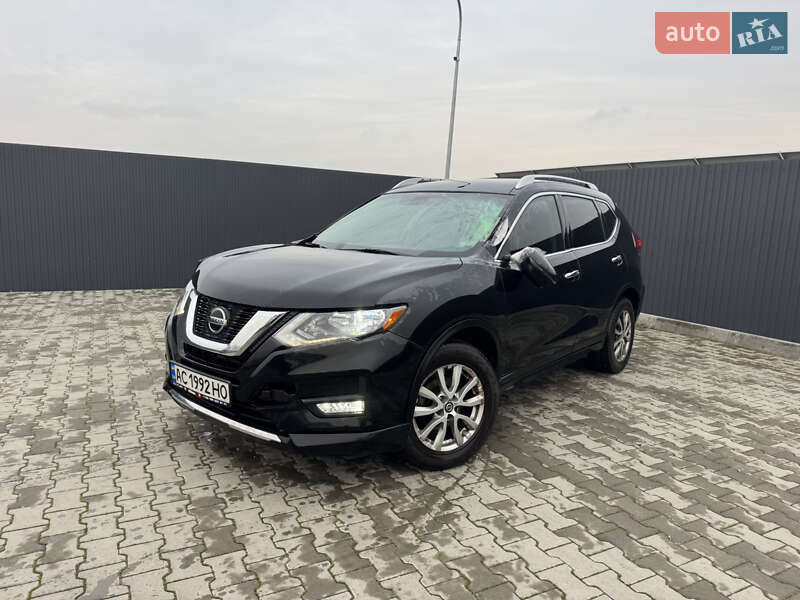 Позашляховик / Кросовер Nissan Rogue 2018 в Хмельницькому