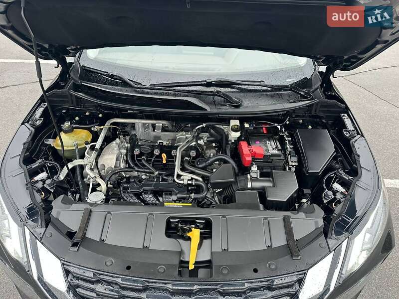 Внедорожник / Кроссовер Nissan Rogue 2021 в Запорожье