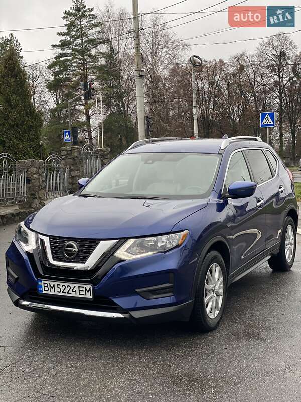 Внедорожник / Кроссовер Nissan Rogue 2020 в Сумах