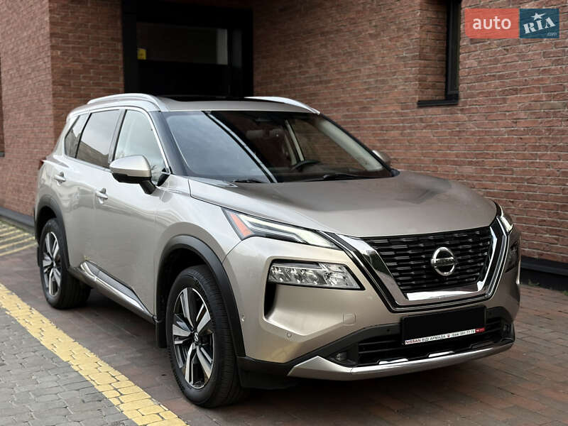 Позашляховик / Кросовер Nissan Rogue 2021 в Києві