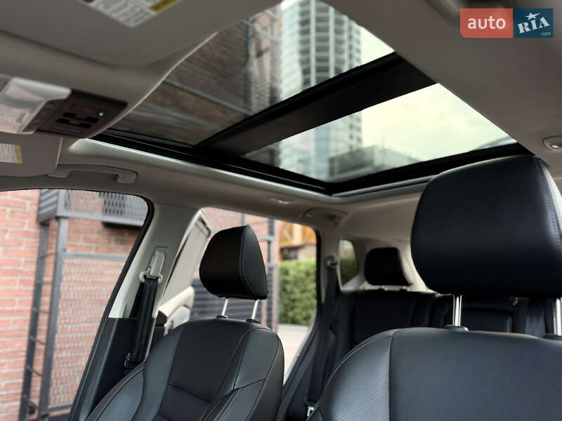 Позашляховик / Кросовер Nissan Rogue 2021 в Києві