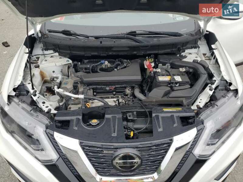 Внедорожник / Кроссовер Nissan Rogue 2020 в Львове