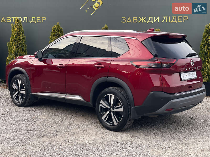Внедорожник / Кроссовер Nissan Rogue 2021 в Одессе