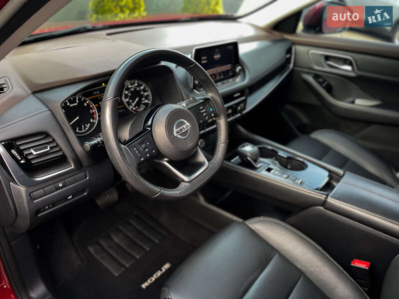 Внедорожник / Кроссовер Nissan Rogue 2021 в Одессе