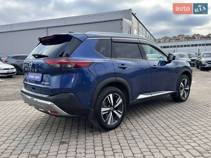 Позашляховик / Кросовер Nissan Rogue 2020 в Львові