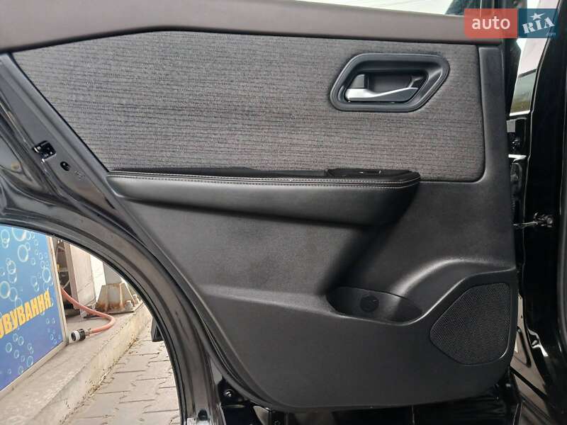 Позашляховик / Кросовер Nissan Rogue 2021 в Броварах фото 36 Позашляховик / Кросовер Nissan Rogue 2021 в Броварах