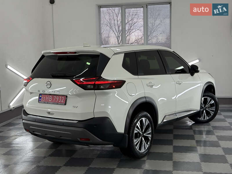 Внедорожник / Кроссовер Nissan Rogue 2023 в Трускавце