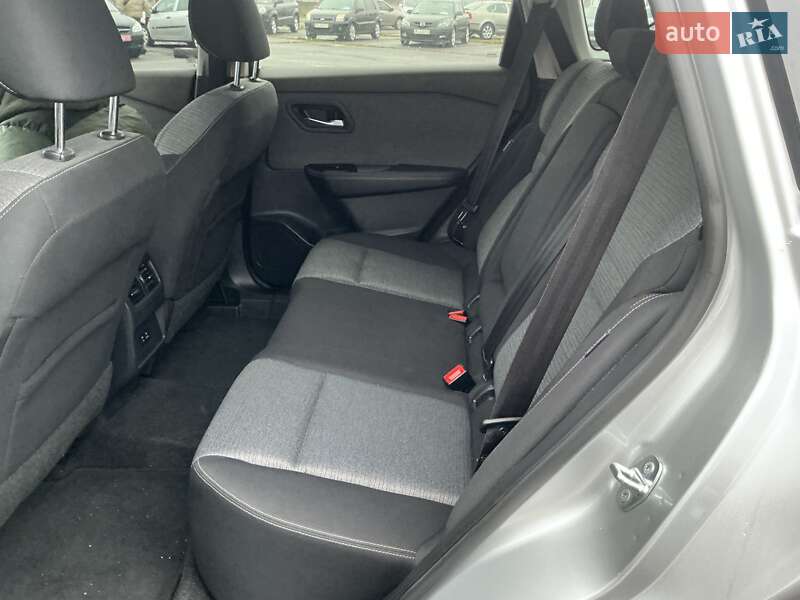 Позашляховик / Кросовер Nissan Rogue 2021 в Вінниці