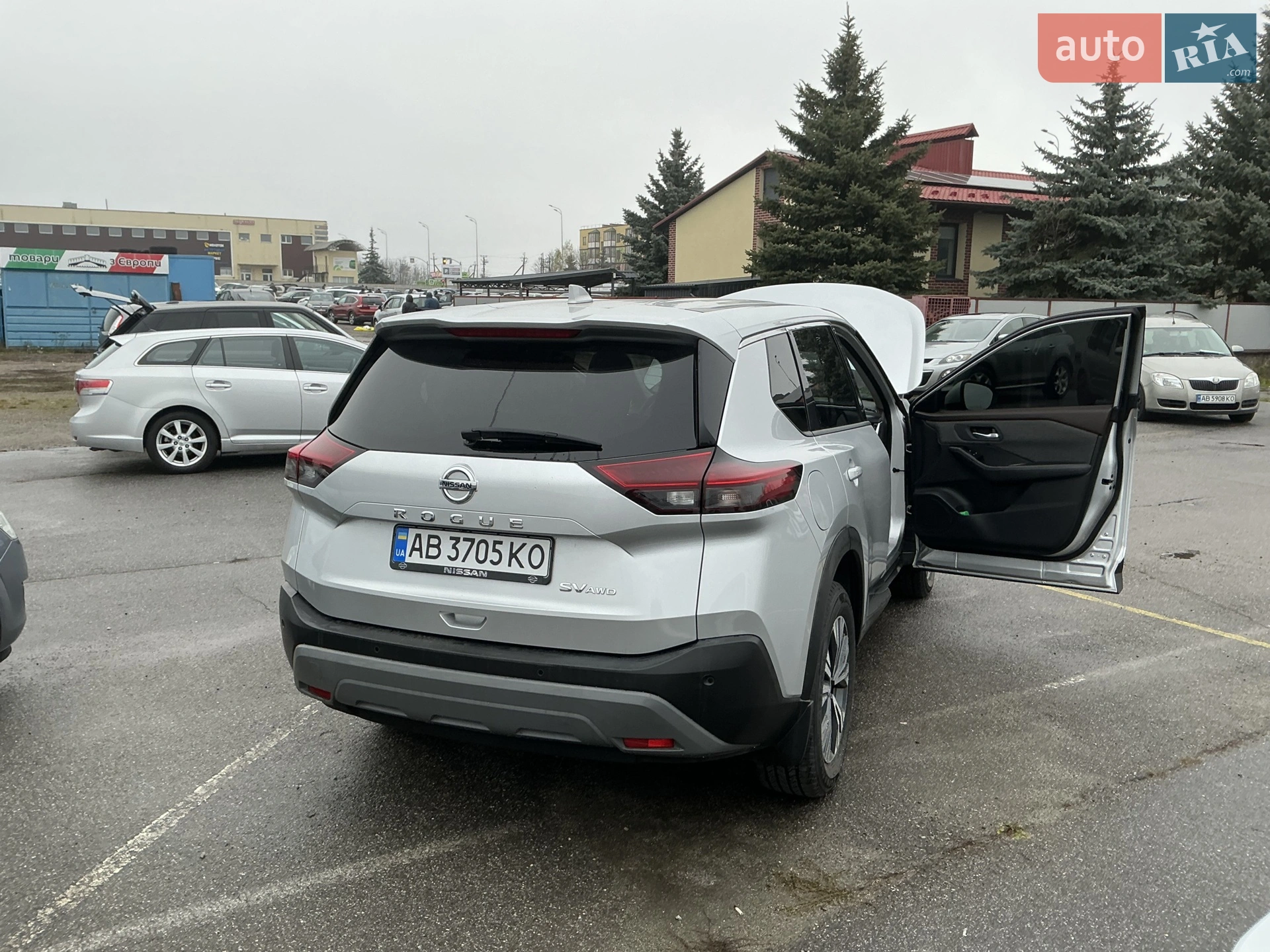 2021 Nissan Rogue - мініатюра 8