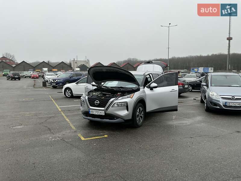 Позашляховик / Кросовер Nissan Rogue 2021 в Вінниці