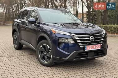 Внедорожник / Кроссовер Nissan Rogue 2024 в Миргороде