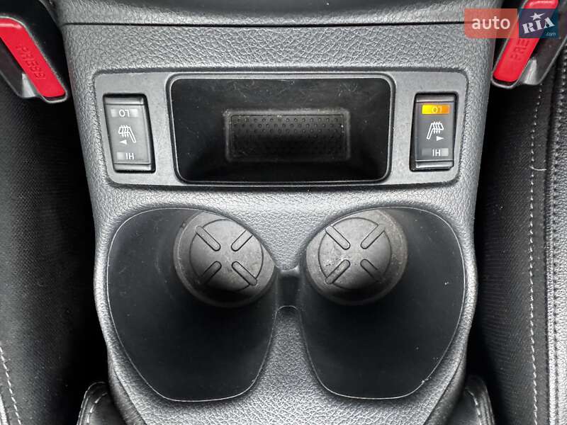 Внедорожник / Кроссовер Nissan Rogue 2018 в Киеве