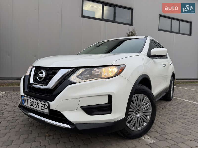 Внедорожник / Кроссовер Nissan Rogue 2018 в Ивано-Франковске