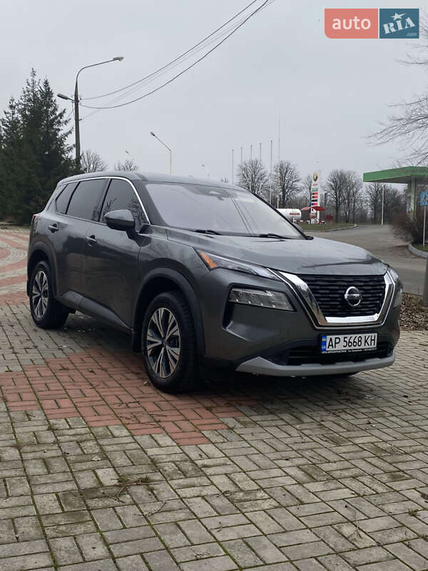 Внедорожник / Кроссовер Nissan Rogue 2020 в Запорожье