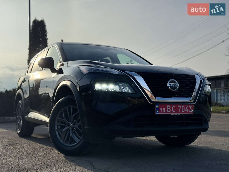 Nissan Rogue 2020
