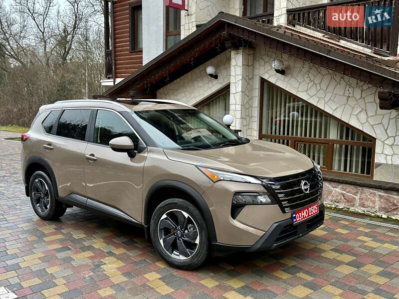 Позашляховик / Кросовер Nissan Rogue 2024 в Тернополі