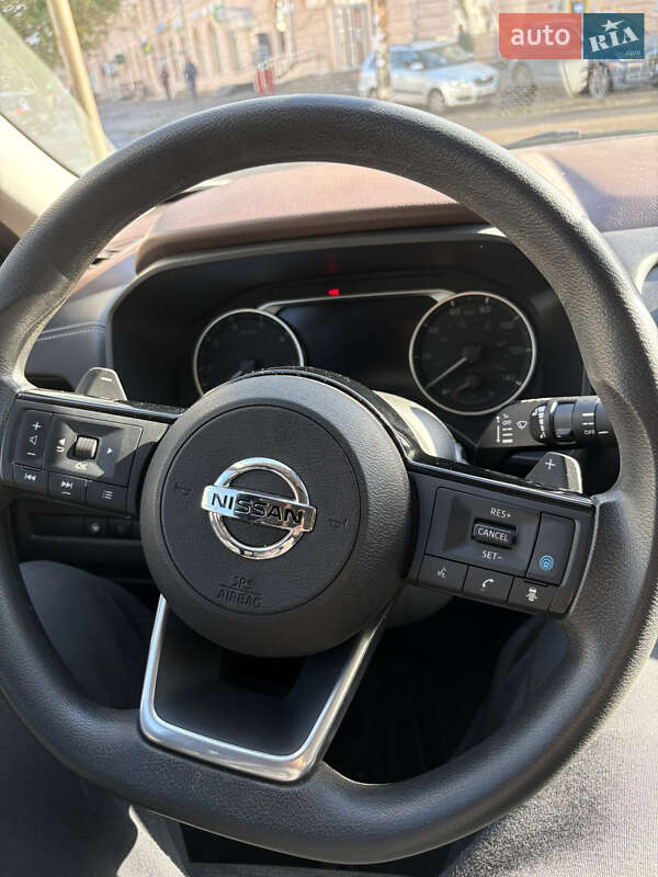 Внедорожник / Кроссовер Nissan Rogue 2022 в Каменском