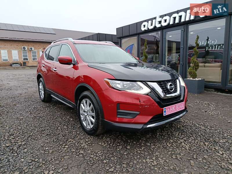 Позашляховик / Кросовер Nissan Rogue 2017 в Луцьку фото 2 Позашляховик / Кросовер Nissan Rogue 2017 в Луцьку