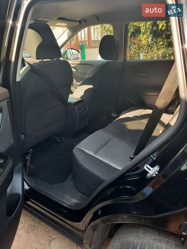 Позашляховик / Кросовер Nissan Rogue 2020 в Ізмаїлі фото 6 Позашляховик / Кросовер Nissan Rogue 2020 в Ізмаїлі