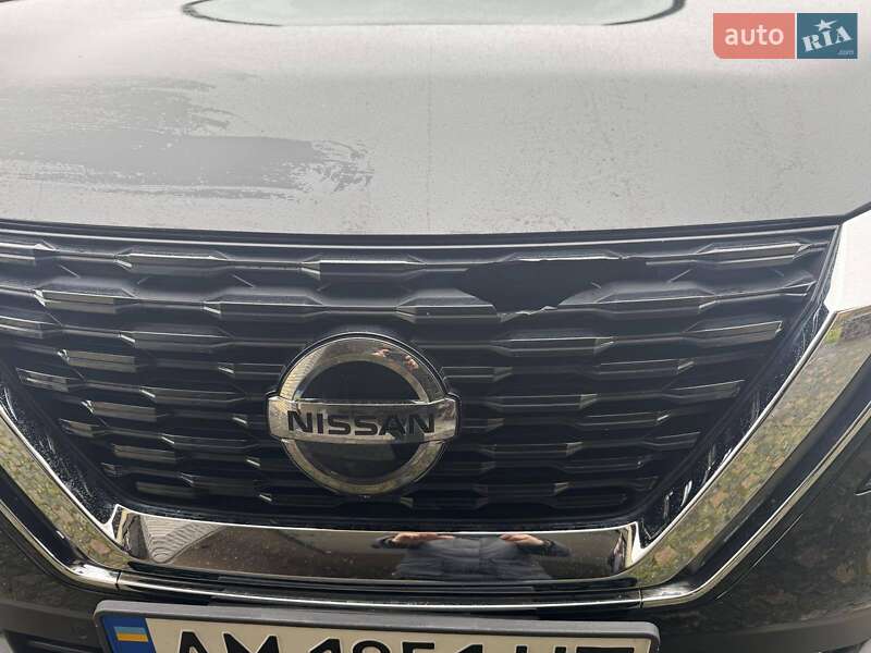 Внедорожник / Кроссовер Nissan Rogue 2021 в Коростене