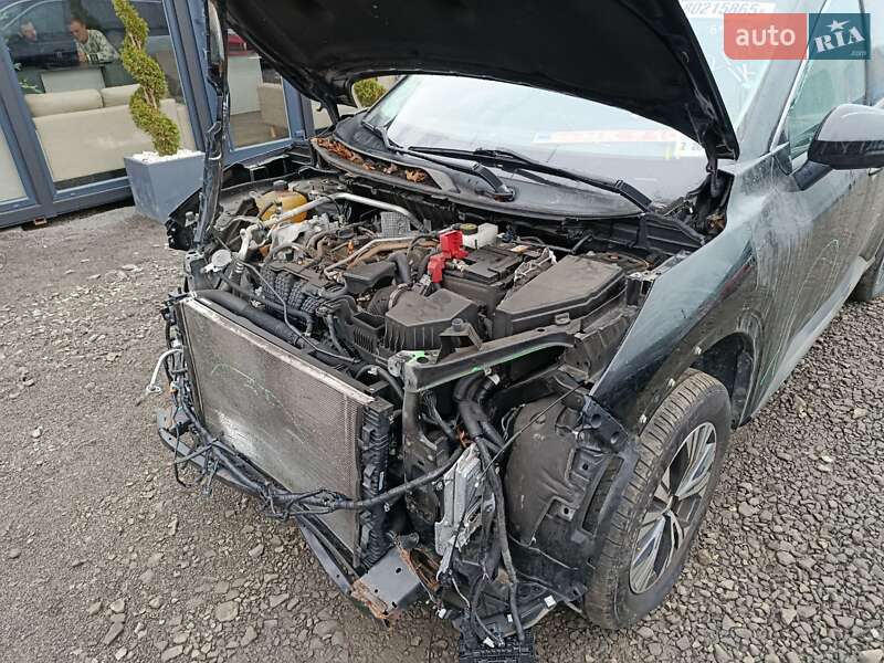 Внедорожник / Кроссовер Nissan Rogue 2021 в Луцке