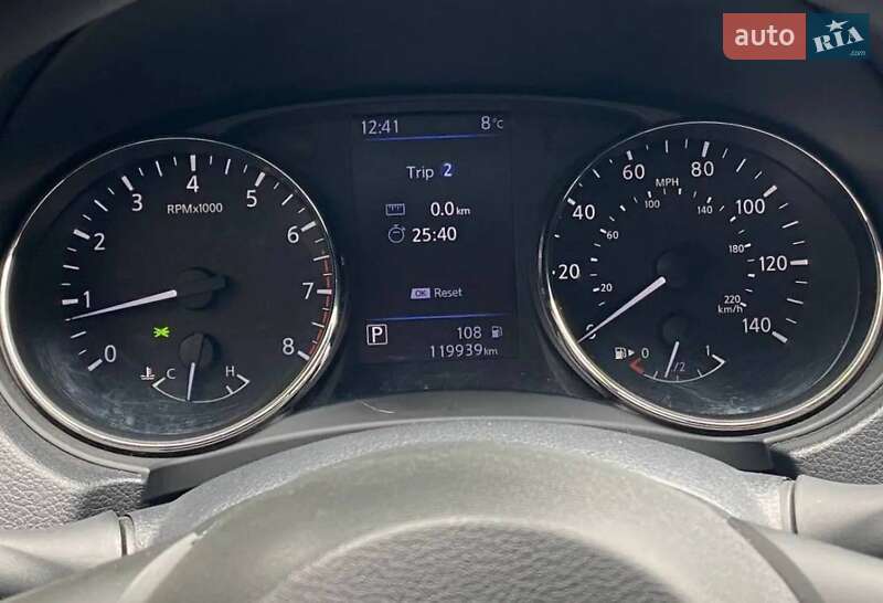 Позашляховик / Кросовер Nissan Rogue 2018 в Вишгороді