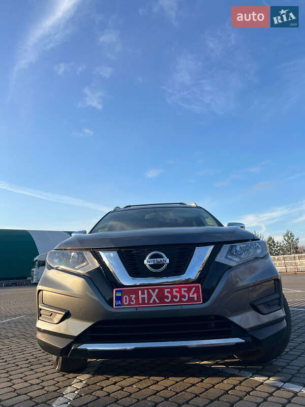Позашляховик / Кросовер Nissan Rogue 2017 в Ужгороді фото 18 Позашляховик / Кросовер Nissan Rogue 2017 в Ужгороді