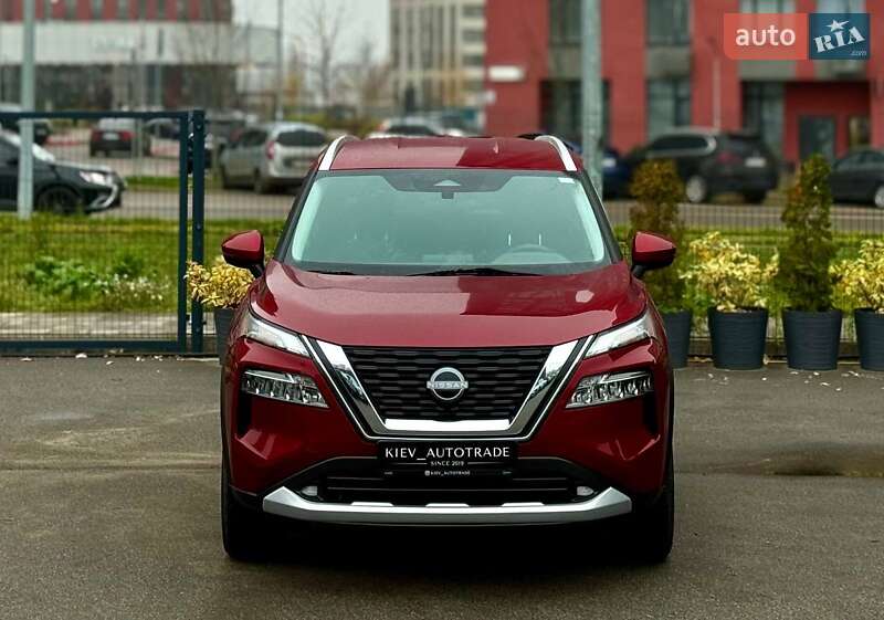 Внедорожник / Кроссовер Nissan Rogue 2022 в Киеве