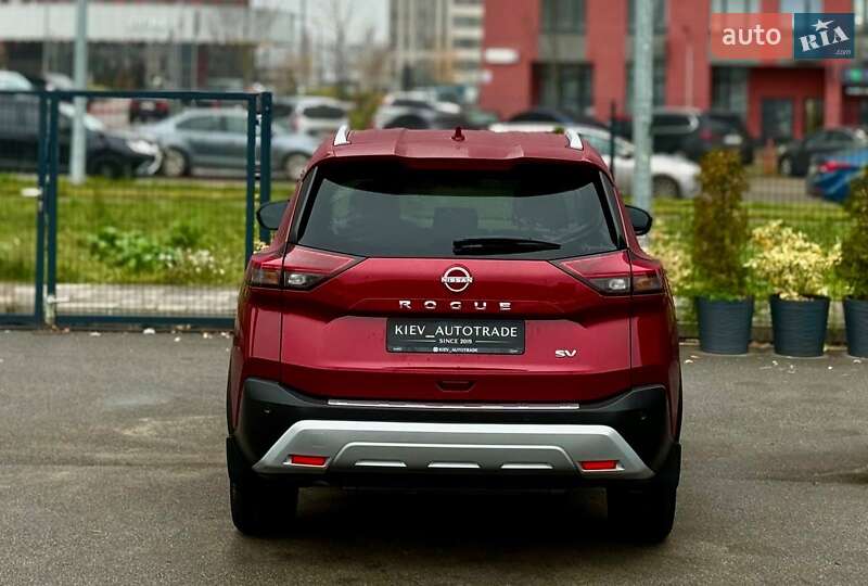 Внедорожник / Кроссовер Nissan Rogue 2022 в Киеве