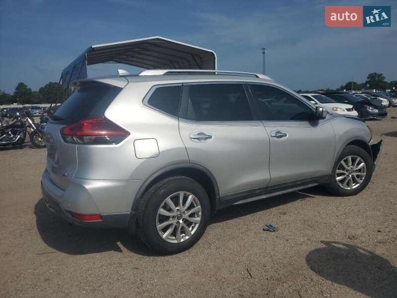 Внедорожник / Кроссовер Nissan Rogue 2019 в Львове