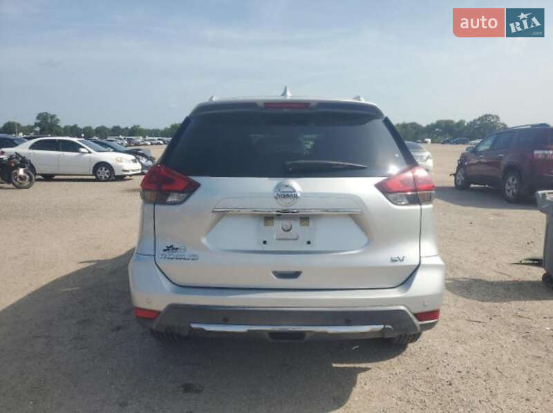 Внедорожник / Кроссовер Nissan Rogue 2019 в Львове