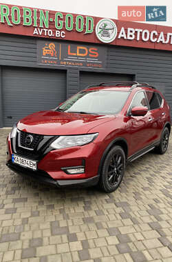 Внедорожник / Кроссовер Nissan Rogue 2018 в Белой Церкви