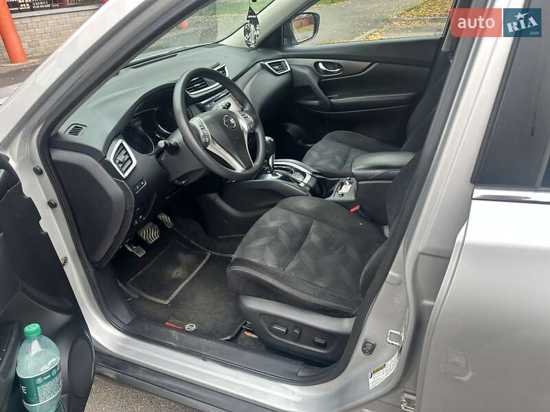 Внедорожник / Кроссовер Nissan Rogue 2014 в Полтаве