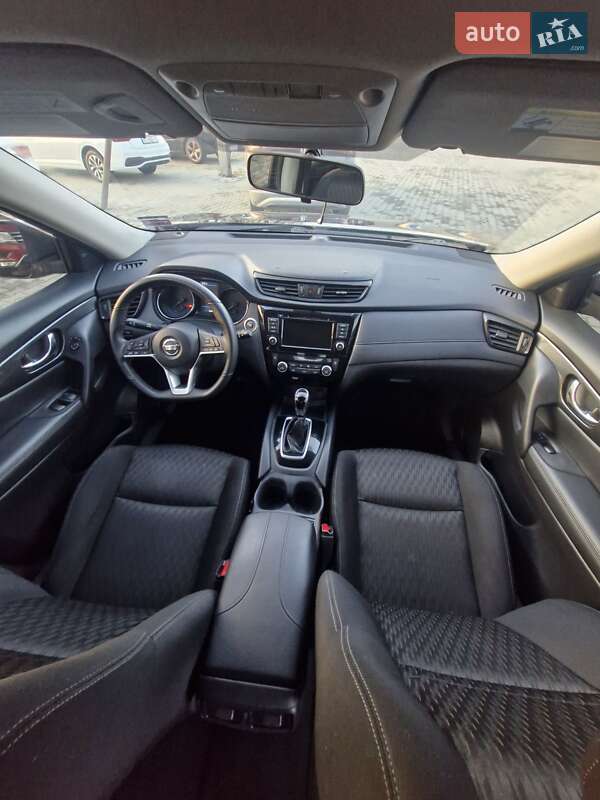 Внедорожник / Кроссовер Nissan Rogue 2018 в Ужгороде фото 16 Внедорожник / Кроссовер Nissan Rogue 2018 в Ужгороде